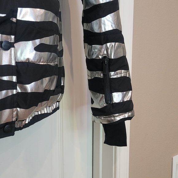 Topshop Sno Ski Jacket Foil Silver and Black - Picture 6 of 11